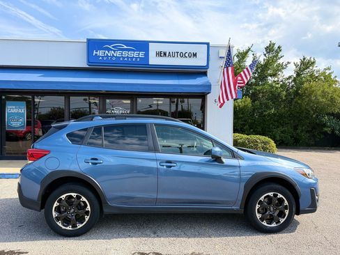 Used 2021 Subaru Crosstrek 2.0i Premium w/ Moonroof Package AWD/4WD image 7