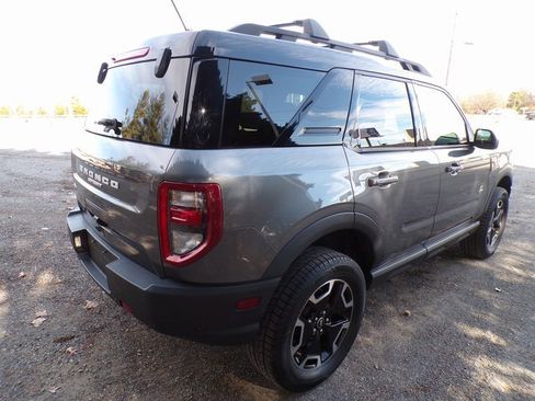 Used 2022 Ford Bronco Sport Outer Banks image 4