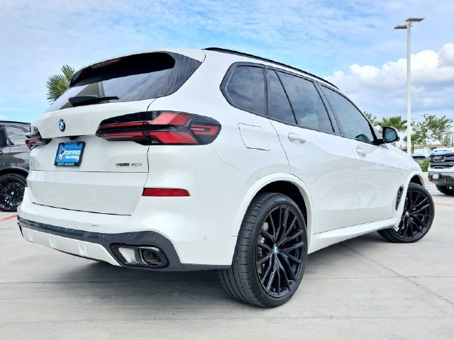 Used 2026 BMW X5 sDrive40i w/ M Sport Package RWD image 7