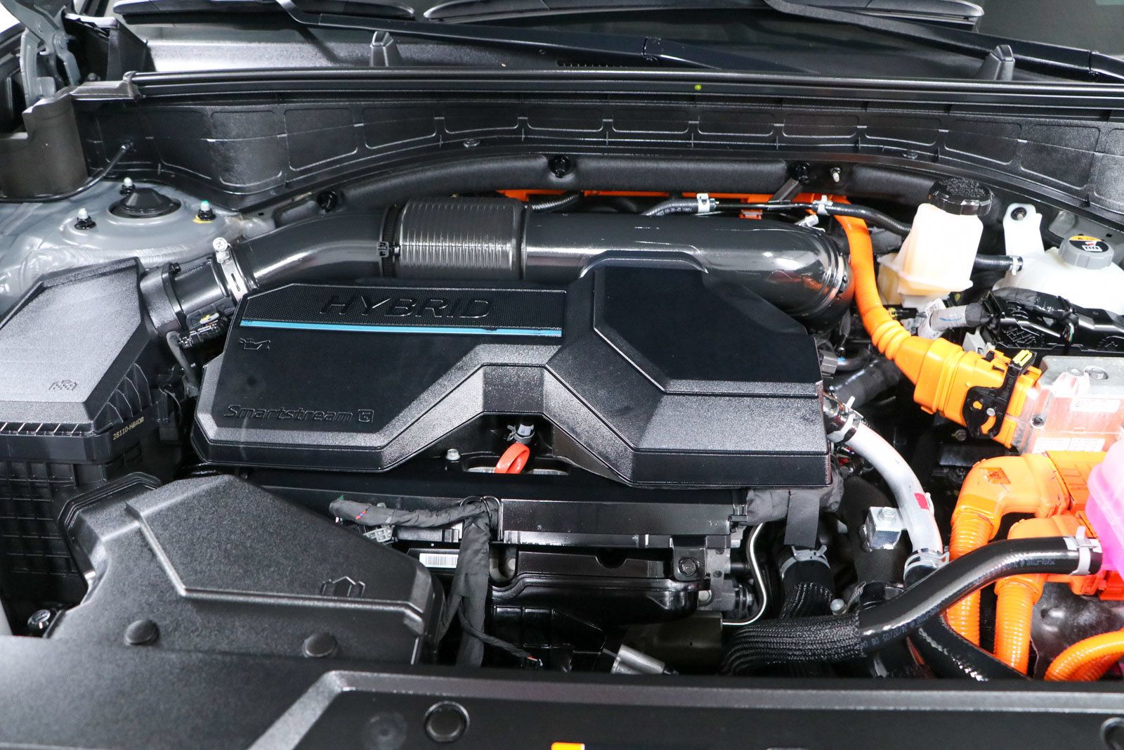 Used 2025 Hyundai Santa Fe Limited FWD image 34