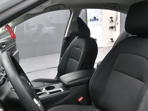 Used 2021 Nissan Altima 2.5 S FWD image 25