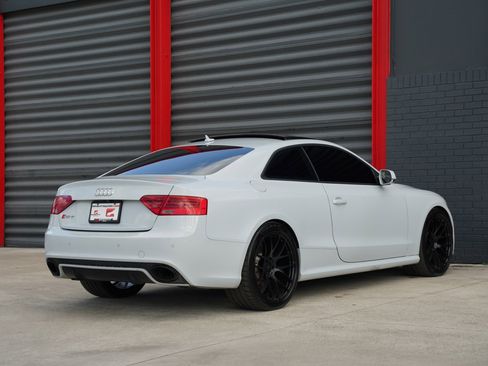 Used 2013 Audi RS 5 4.2 w/ Audi MMI Navigation Plus Pkg image 8