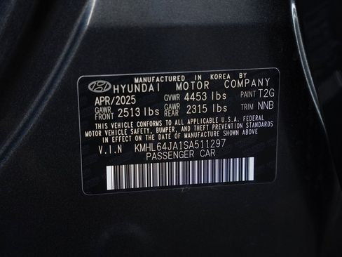 Used 2025 Hyundai Sonata SEL FWD image 33