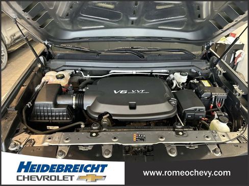 Used 2022 Chevrolet Colorado W/T w/ WT Convenience Package image 10