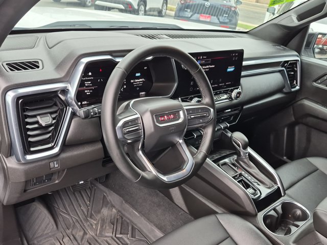 Used 2025 GMC Canyon Elevation w/ Convenience Package RWD image 17