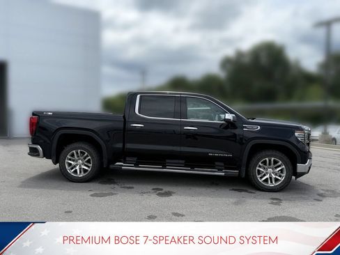 Used 2023 GMC Sierra 1500 SLT w/ SLT Premium Plus Package AWD/4WD image 4