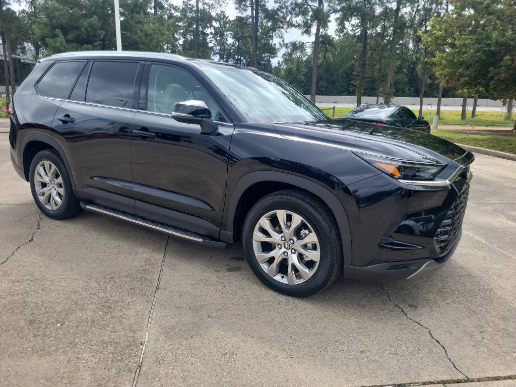 Certified 2026 Toyota Grand Highlander FWD image 10