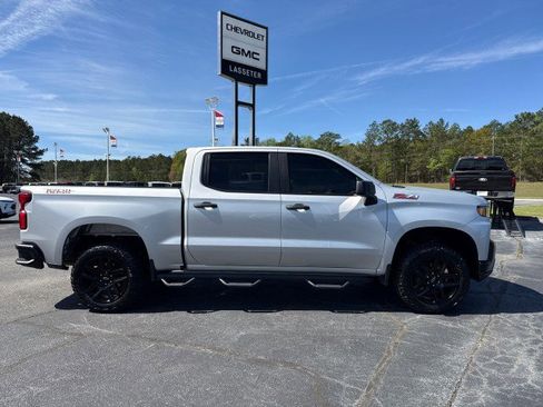 Used 2021 Chevrolet Silverado 1500 Custom Trail Boss image 2