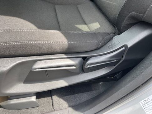 Certified 2025 Honda CR-V LX image 19