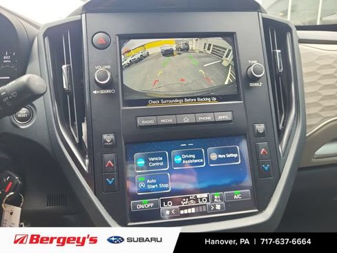 Used 2025 Subaru Forester AWD/4WD image 27