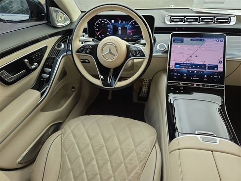 Used 2022 Mercedes-Benz S 580 S 580 image 13