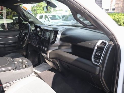 Used 2021 RAM 2500 Big Horn image 39