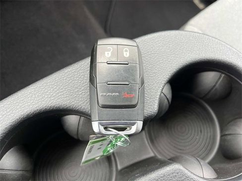 Used 2024 RAM 3500 Big Horn image 36