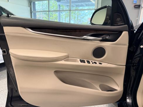 Used 2016 BMW X5 xDrive35i image 14