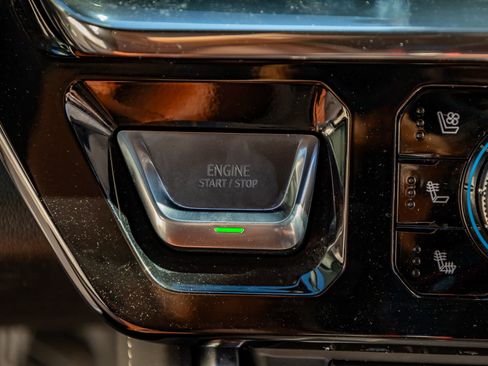 Used 2026 GMC Sierra 2500 Denali Ultimate w/ Max Trailering Package image 24