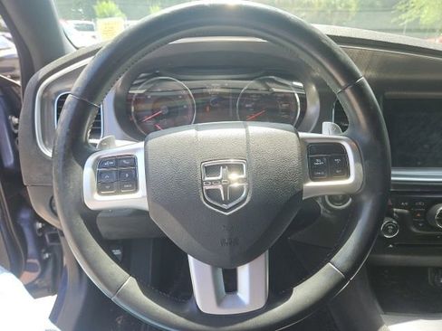 Used 2013 Dodge Charger SXT w/ Rallye Appearance Group RWD image 9