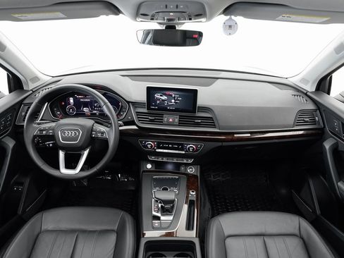 Used 2020 Audi Q5 e Premium Plus image 20