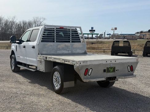 Used 2019 Ford F250 XLT w/ XLT Value Package image 7