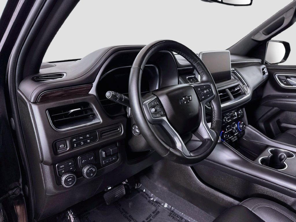 Used 2023 Chevrolet Tahoe Z71 w/ Z71 Off-Road Package AWD/4WD image 9