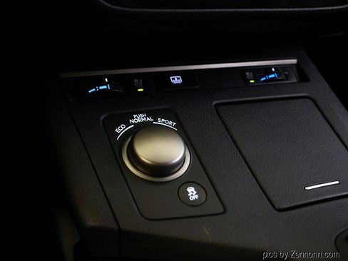 Used 2013 Lexus ES 350 w/ Luxury Pkg FWD image 22