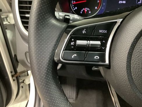 Certified 2022 Kia Seltos SX image 13