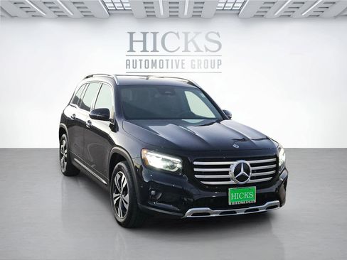Used 2025 Mercedes-Benz GLB 250 image 3