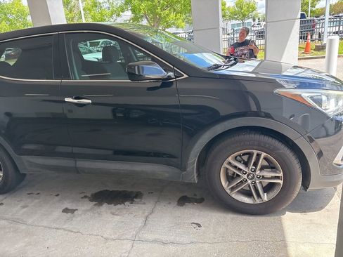Used 2018 Hyundai Santa Fe Sport FWD image 13
