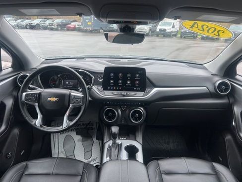 Used 2024 Chevrolet Blazer LT w/ Sound & Technology Package AWD/4WD image 20