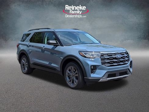 New 2026 Ford Explorer Active w/ Active Comfort Package AWD/4WD image 3