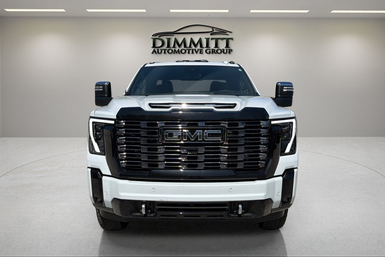 Used 2026 GMC Sierra 3500 Denali Ultimate AWD/4WD image 8