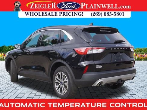 Used 2022 Ford Escape SEL w/ Equipment Group 302A image 3