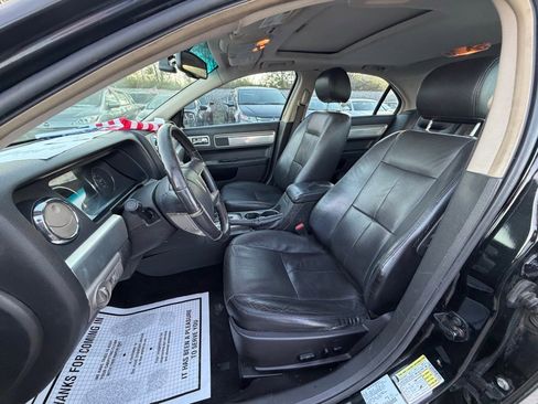 Used 2007 Lincoln MKZ AWD image 8