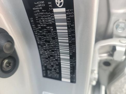 Used 2025 Toyota Corolla LE w/ LE Premium Package FWD image 14