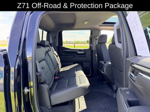 Certified 2023 Chevrolet Silverado 1500 LTZ w/ LTZ Premium Package AWD/4WD image 10