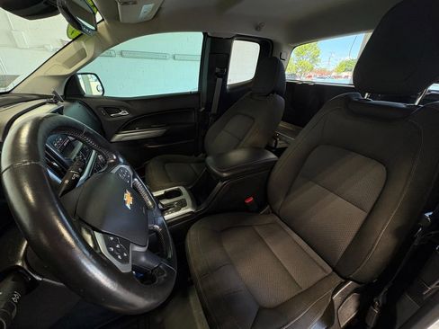 Used 2022 Chevrolet Colorado LT w/ Fleet Safety Package AWD/4WD image 10