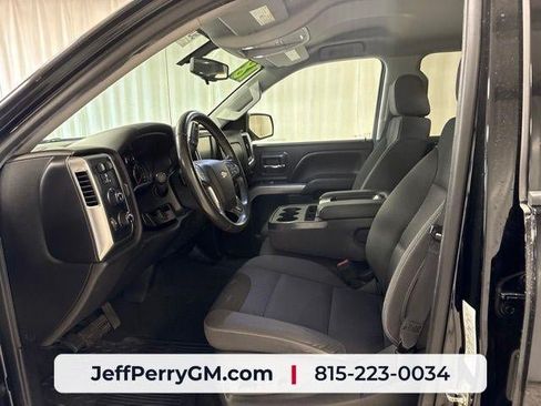 Used 2018 Chevrolet Silverado 1500 LT w/ Trailering Package AWD/4WD image 13