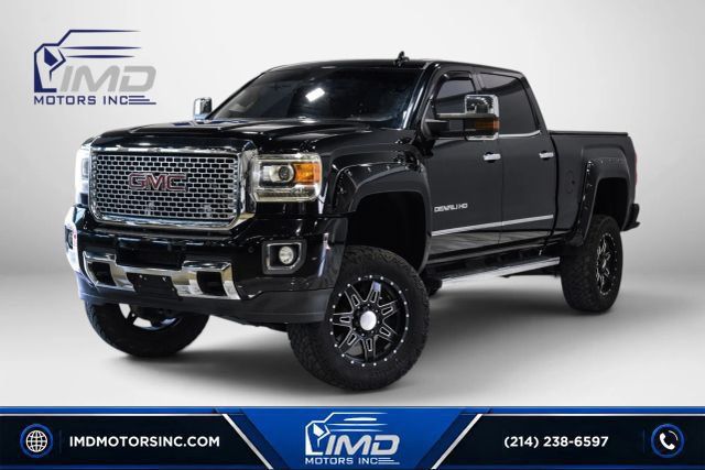 Used 2015 GMC Sierra 2500 Denali w/ Duramax Plus Package AWD/4WD image 1