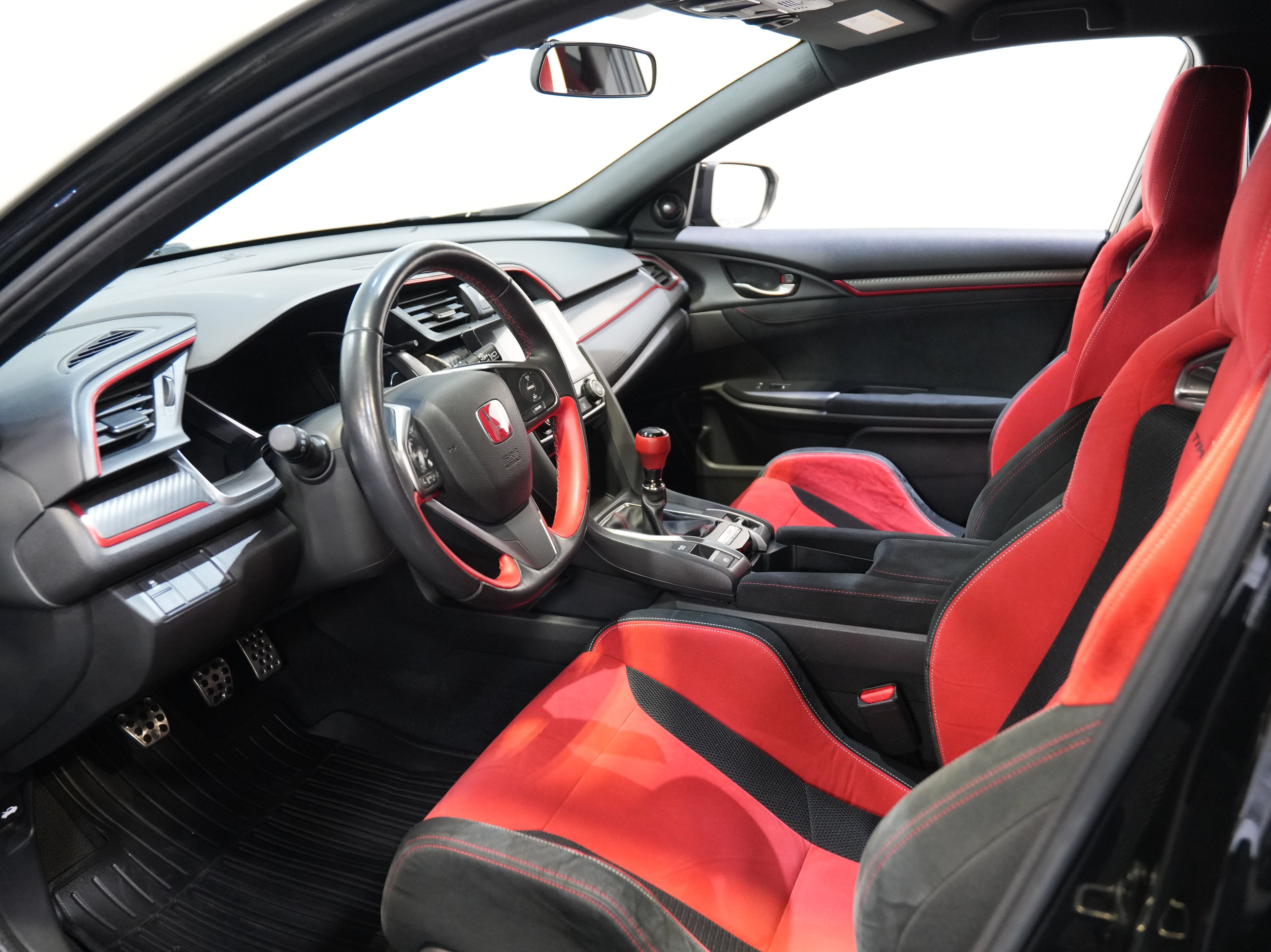 Used 2018 Honda Civic Type R image 29