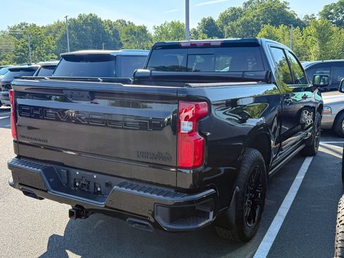 Used 2025 Chevrolet Silverado 1500 High Country w/ Midnight Edition AWD/4WD image 6
