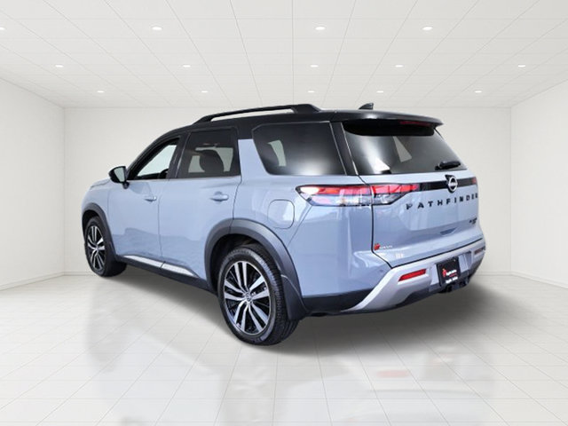 Used 2023 Nissan Pathfinder Platinum AWD/4WD image 4