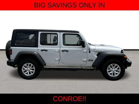 Used 2023 Jeep Wrangler Unlimited Sport AWD/4WD image 4