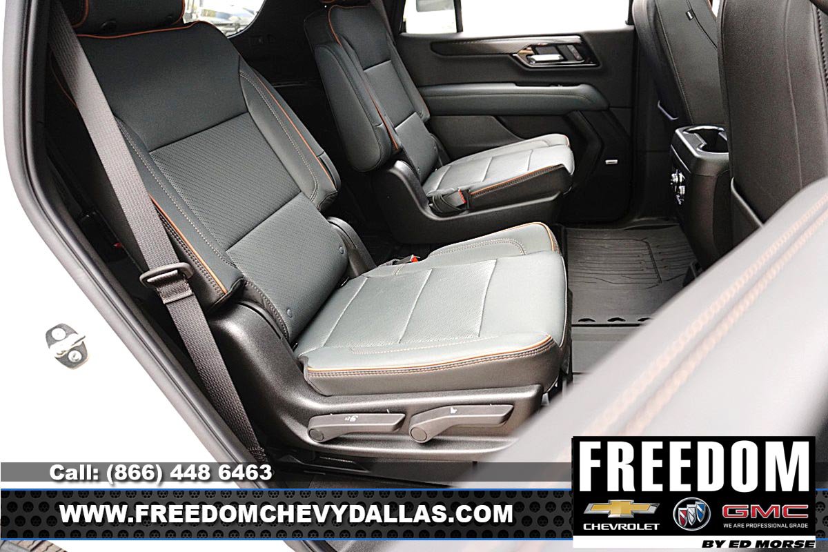 New 2027 GMC Yukon AT4 w/ AT4 Premium Plus Package AWD/4WD image 17