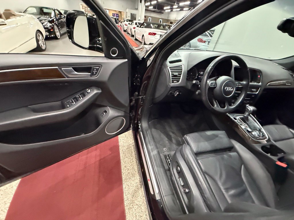 Used 2015 Audi Q5 3.0T Premium Plus w/ Technology Package AWD/4WD image 23