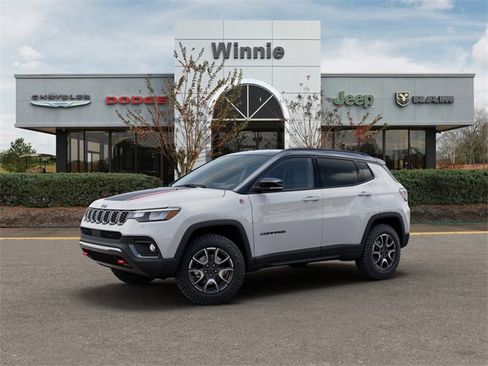 New 2026 Jeep Compass Trailhawk image 2
