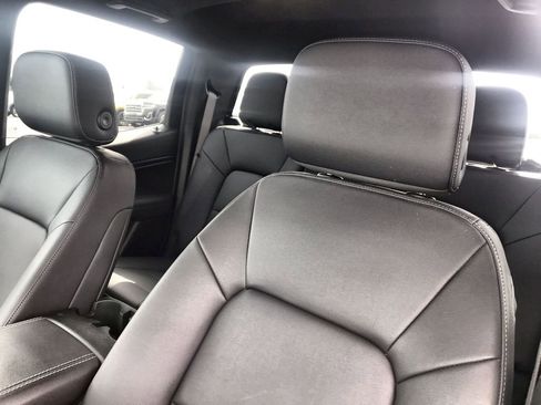 Certified 2024 GMC Canyon Elevation w/ Elevation Premium Package image 11