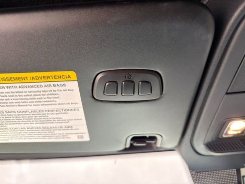 Used 2025 Ford Bronco Outer Banks w/ Sasquatch Package AWD/4WD image 36