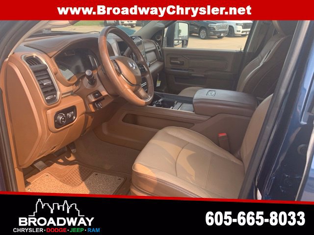 Used 2023 RAM 3500 Limited AWD/4WD image 6