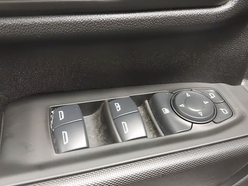 Used 2024 Chevrolet Silverado 2500 Custom w/ Custom Convenience Package AWD/4WD image 25