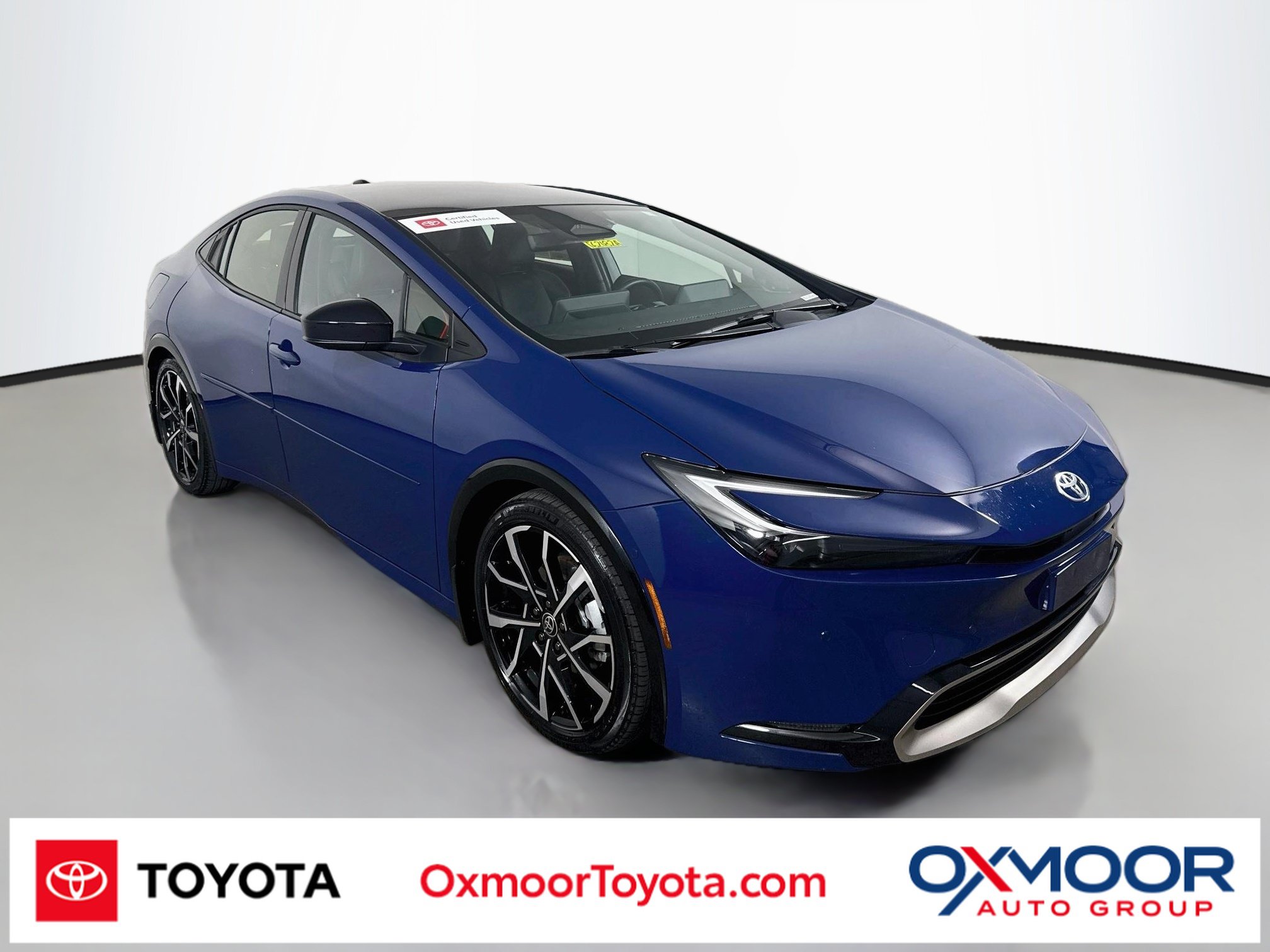 Certified 2025 Toyota Prius Plug-In Hybrid w/ Limited Premium Package FWD image 1