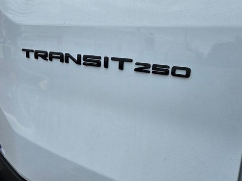 New 2026 Ford Transit 250 148 Medium Roof image 37